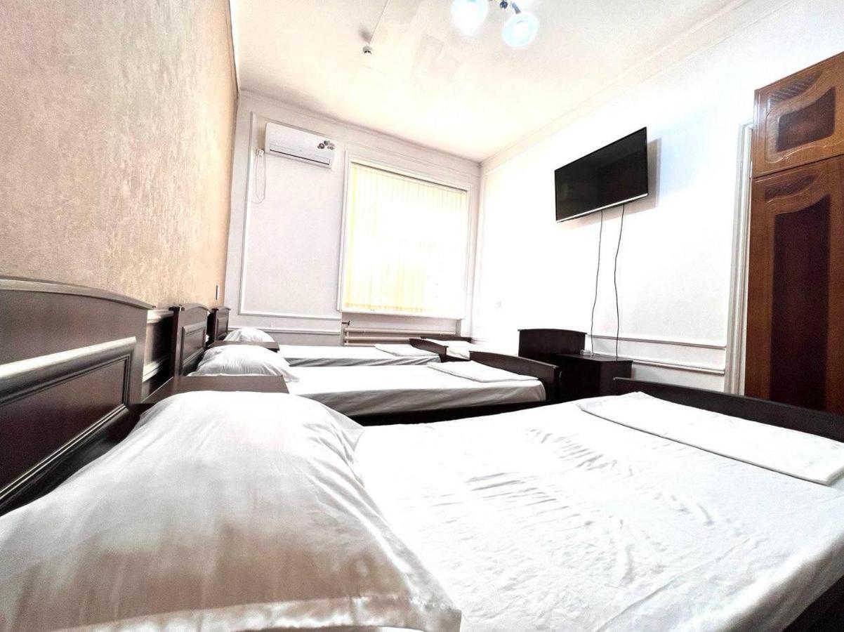 Hello Hostel Samarkand Bagian luar foto