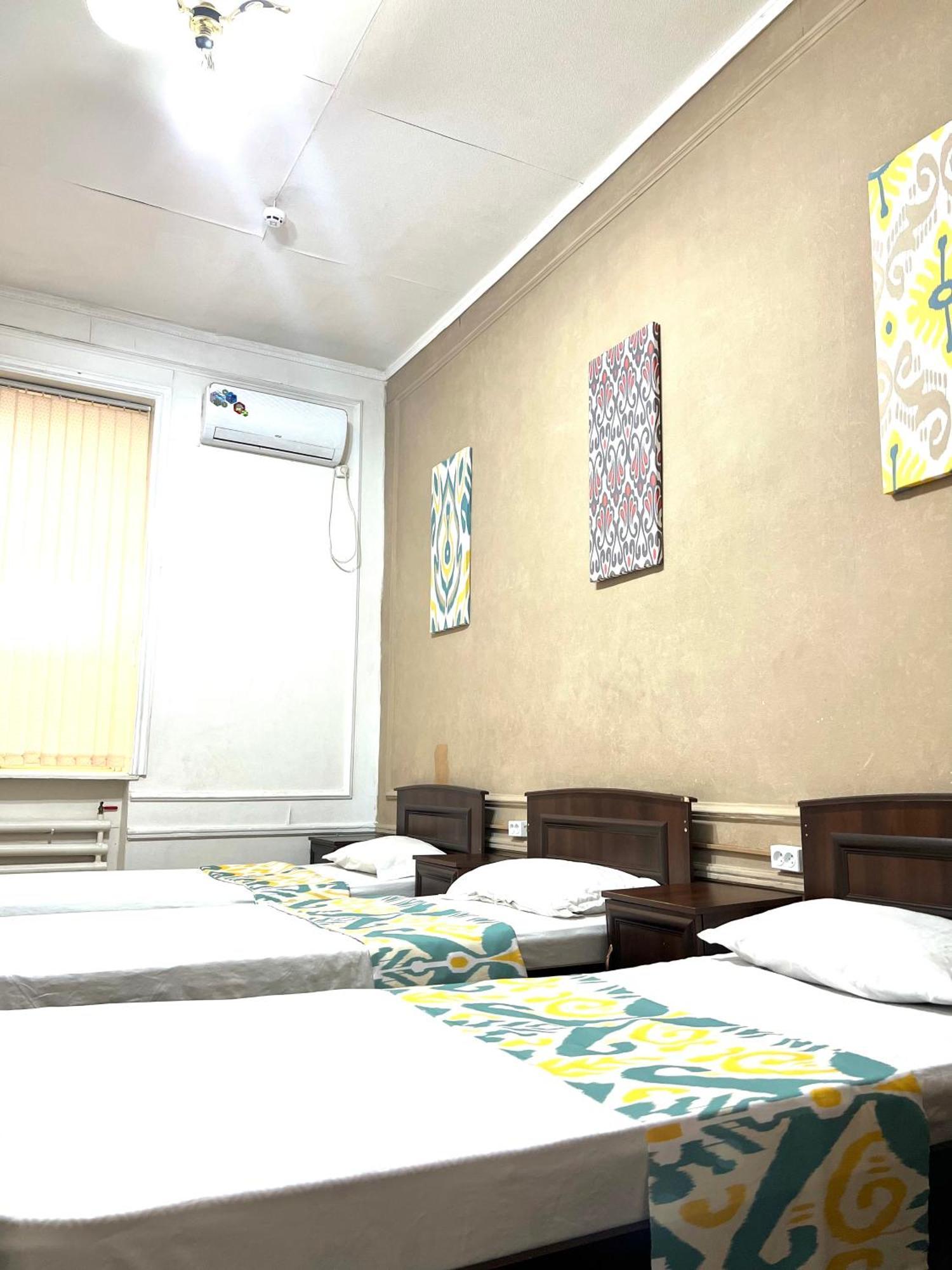 Hello Hostel Samarkand Bagian luar foto